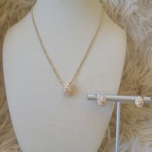 Beautiful Swarovski Earrings and Necklace Set- Excellent Condition
